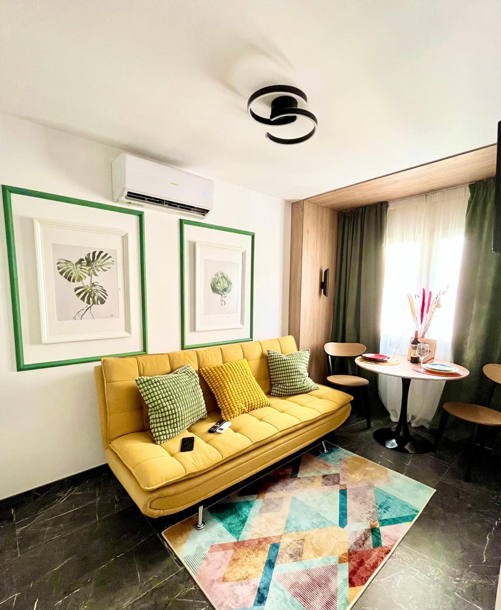 Elegante Apartamento Tres Colores Alicante Exterior photo