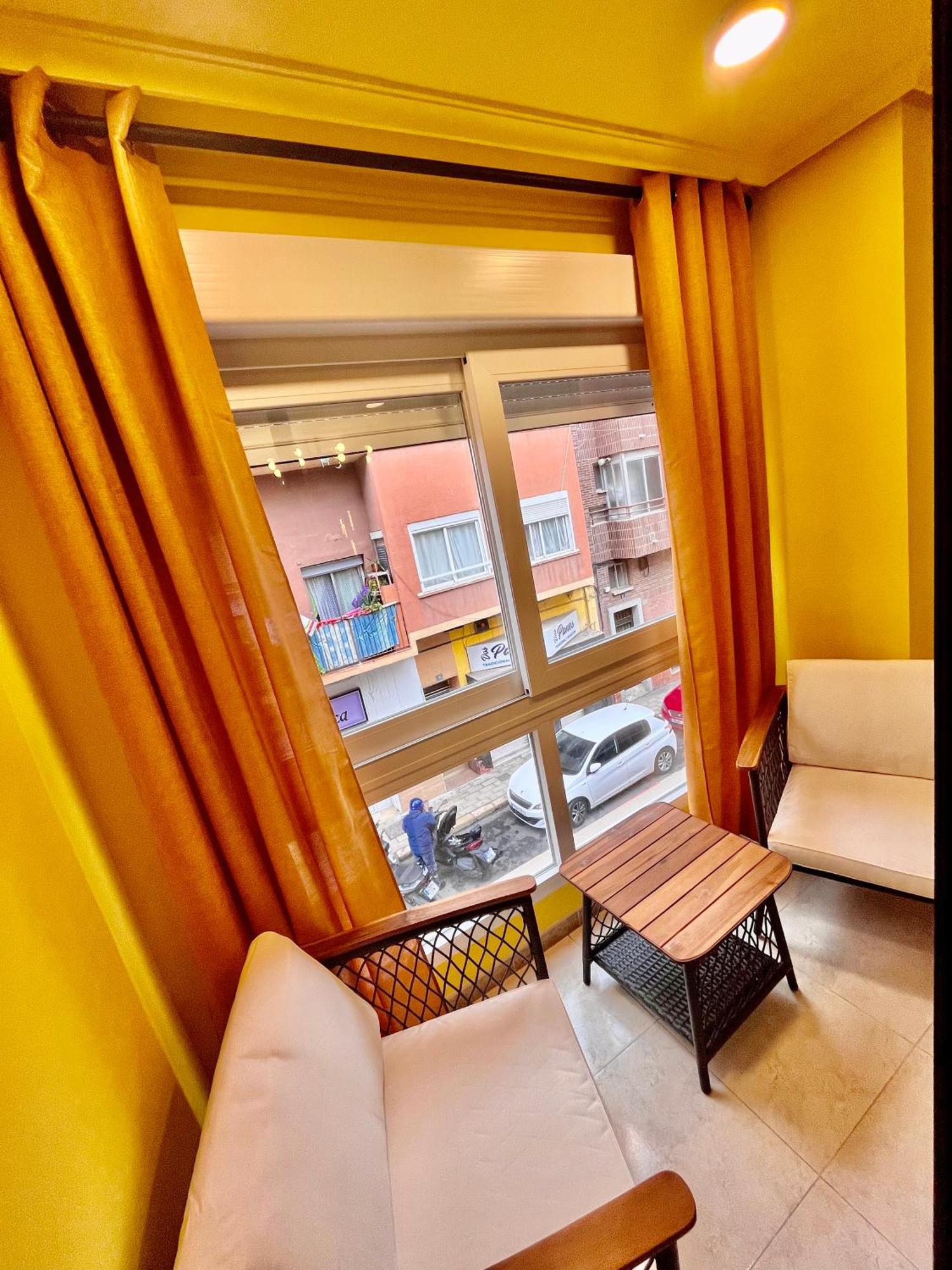 Elegante Apartamento Tres Colores Alicante Exterior photo