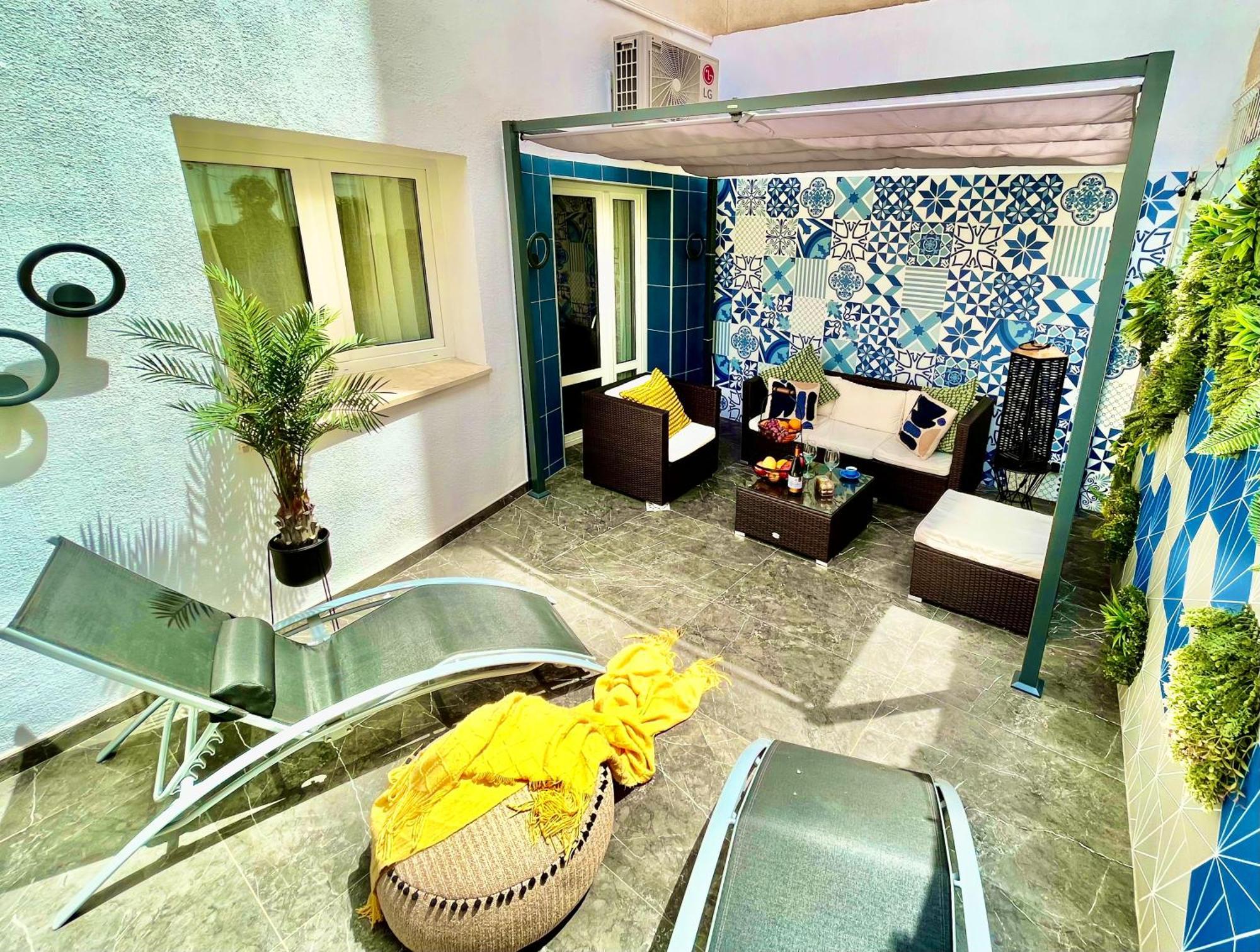 Elegante Apartamento Tres Colores Alicante Exterior photo